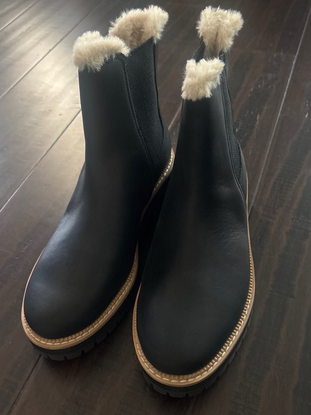 Toms Black Chelsea Ankle Boots with Cream Faux Fur Trim